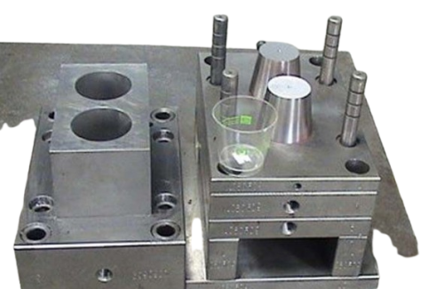 gilass_mould-removebg-preview